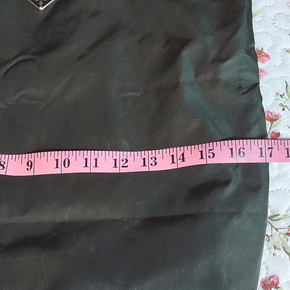 Auth. Prada Tote Bag, Excellent Vintage Condition, Rare w Mixed Media Figure - Picture 13 of 13